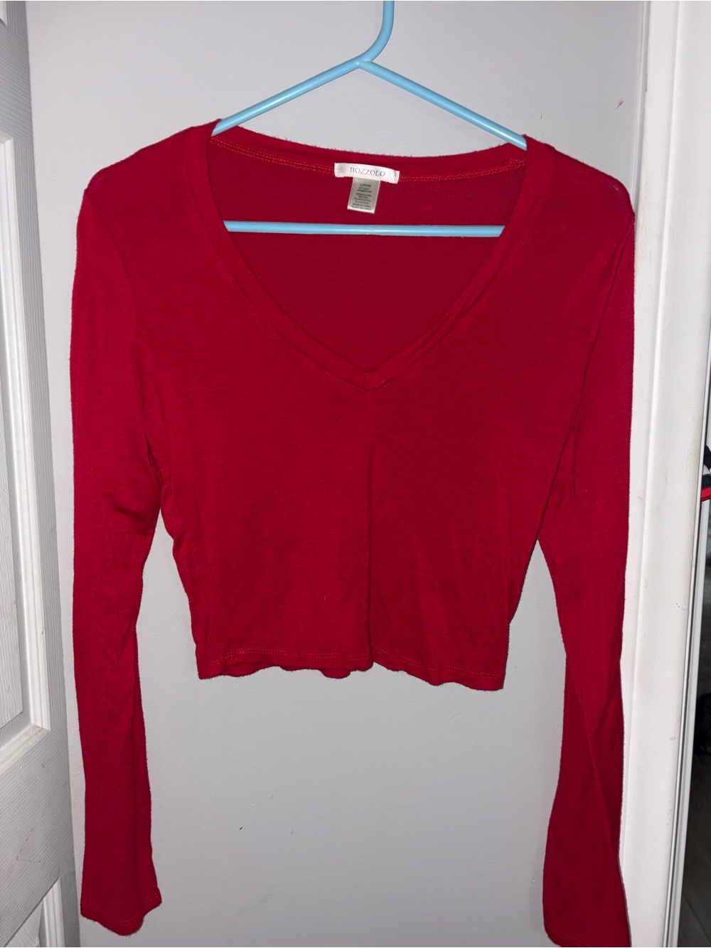 Bozzolo Red V-Neck Long Sleeve Crop Top